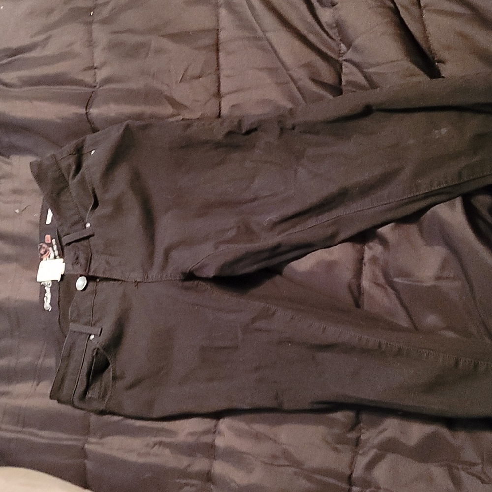 Women black jeans